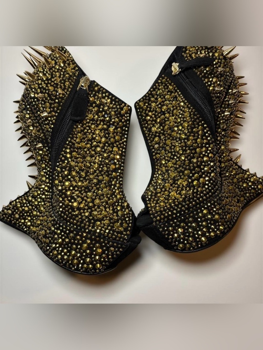 Giuseppe Zanotti Black Spike & Rhinestone Women's High Heels Wedge - Picture 3 of 3